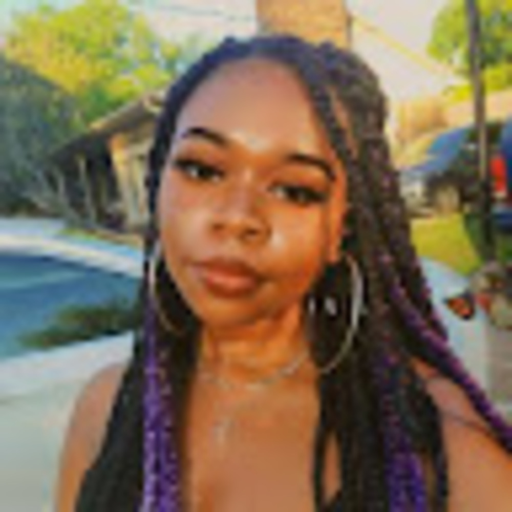 Meet your Posher, Christina